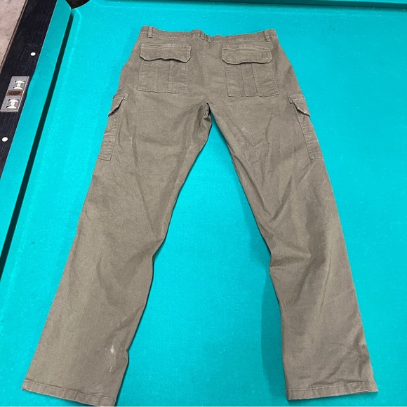 Mountain Ridge Cargo Pants - Picture 3 of 3